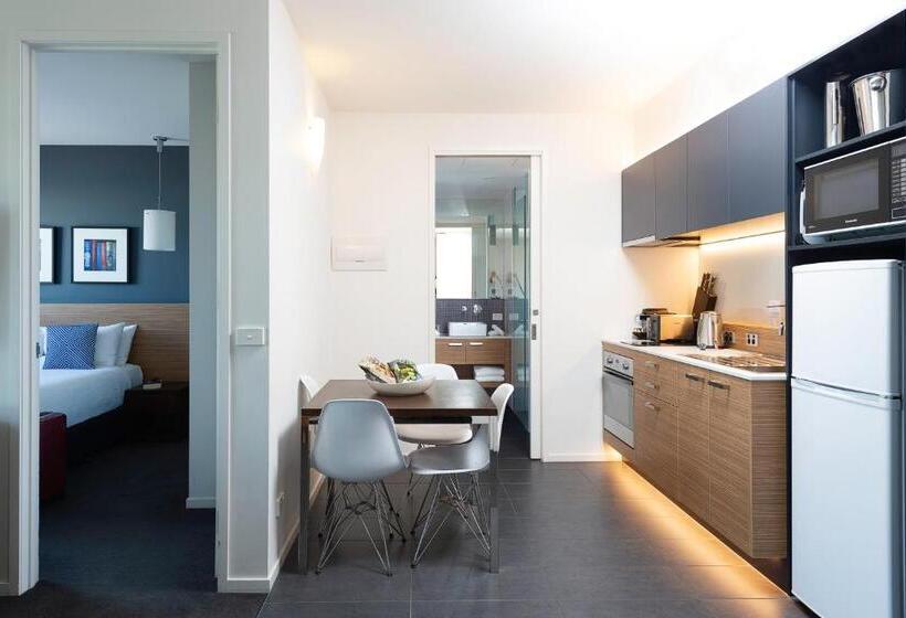 آپارتمان خانواده 1 خوابه, Oaks Vue Suites Geelong