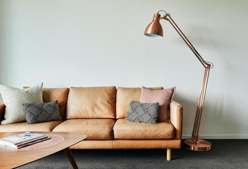 آپارتمان خانوادگی 2 خوابه, Oaks Vue Suites Geelong