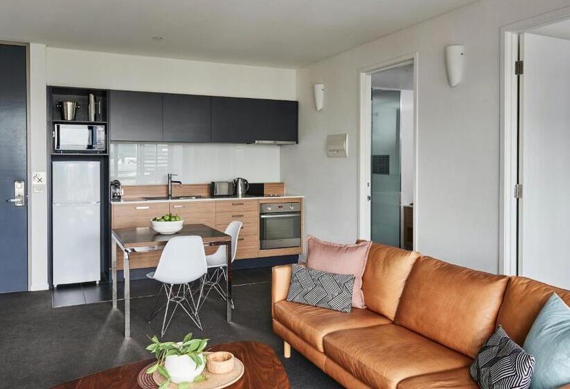 آپارتمان 1 خوابه, Oaks Vue Suites Geelong