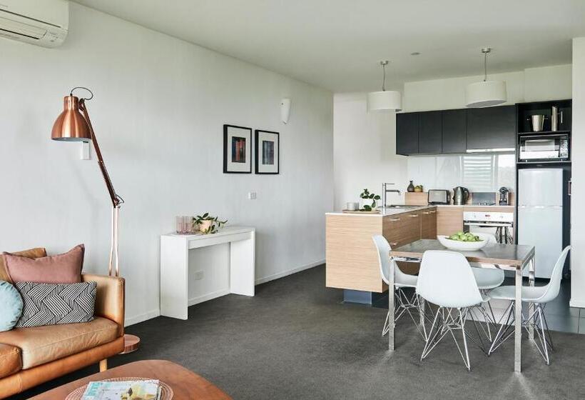 آپارتمان لوکس 2 خوابه, Oaks Vue Suites Geelong