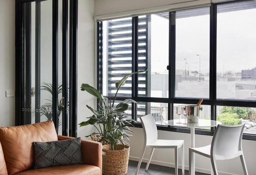 آپارتمان 1 خوابه, Oaks Vue Suites Geelong