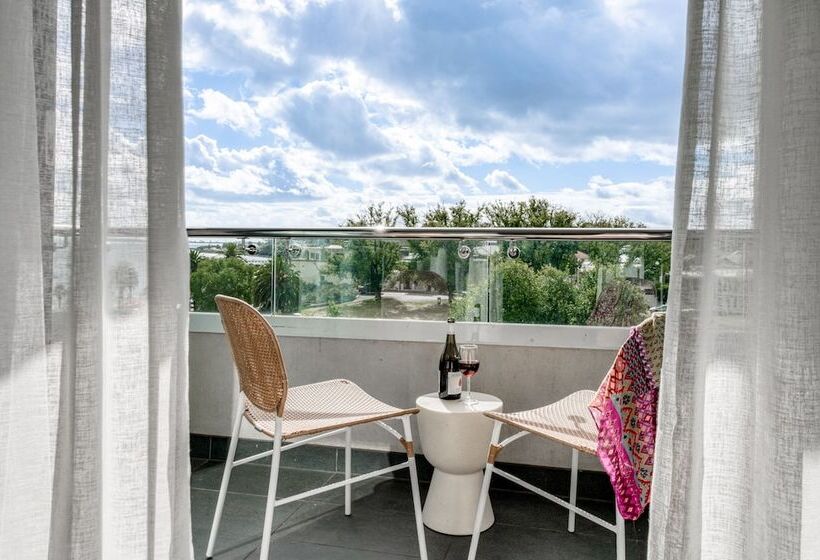 آپارتمان لوکس 2 خوابه, Oaks Vue Suites Geelong