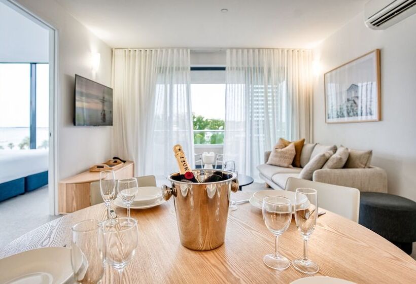 آپارتمان لوکس 2 خوابه, Oaks Vue Suites Geelong