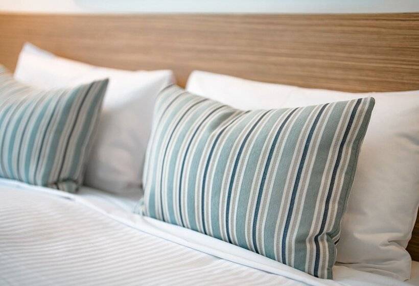 آپارتمان 1 خوابه, Oaks Vue Suites Geelong