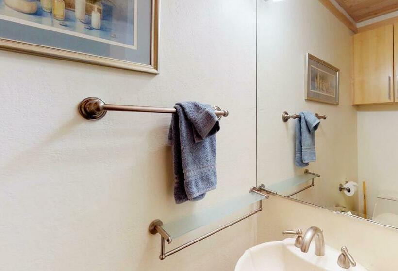 דירת שלושה חדרים, Brockway Springs #36