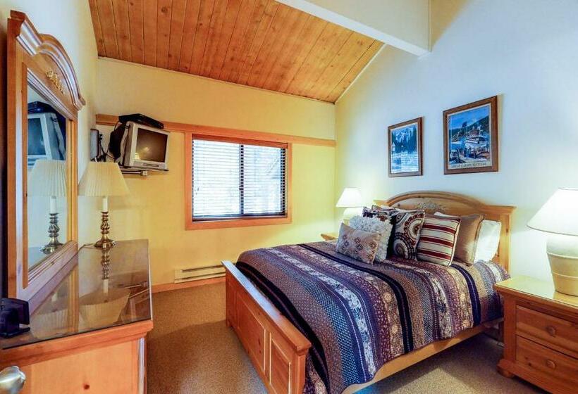 דירת שלושה חדרים, Brockway Springs #36