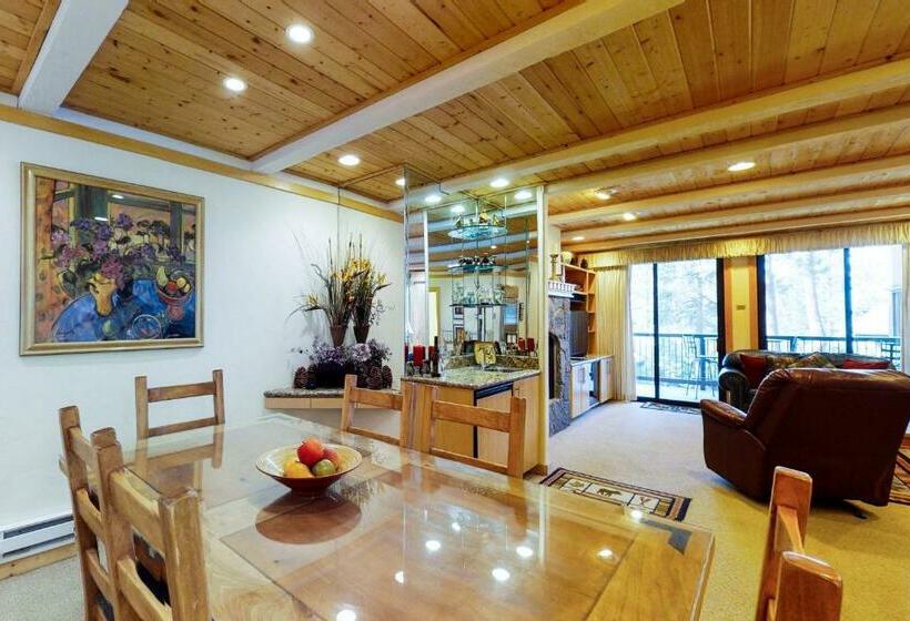 דירת שלושה חדרים, Brockway Springs #36