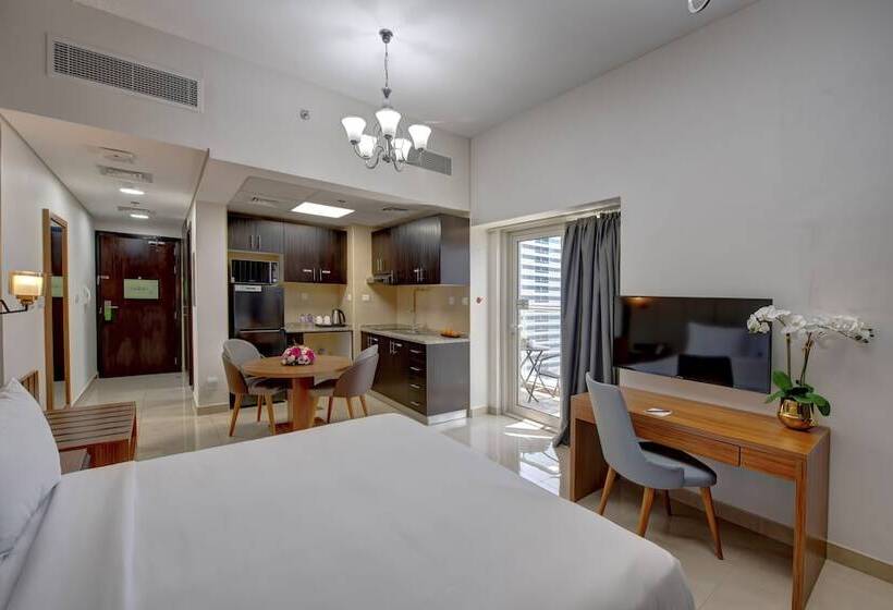 استودیوی لوکس, Royal Regency Suites Marina