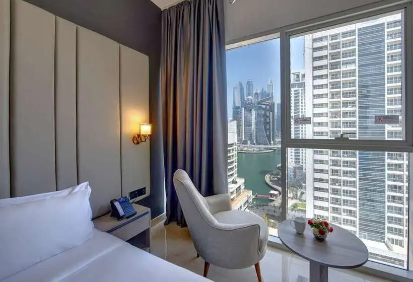 استودیوی پریمیوم, Royal Regency Suites Marina