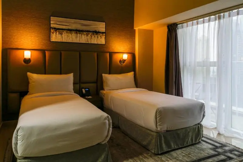 استودیوی استاندارد, Royal Regency Suites Marina