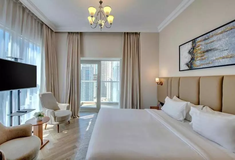 2 Bedroom Premium Apartment with Views, Royal Regency Suites Marina
