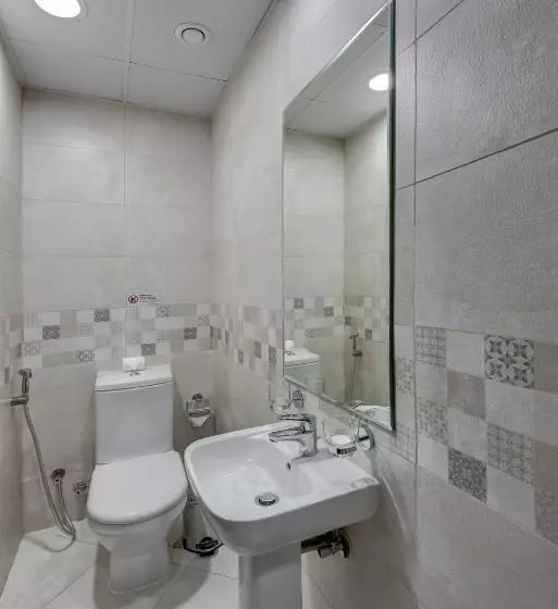 2 Bedroom Premium Apartment with Views, Royal Regency Suites Marina
