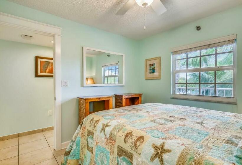 شقة غرفتين, Aqua Vista