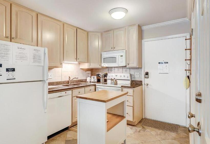 דירת שני חדרים, Fiddlers Cove 22j