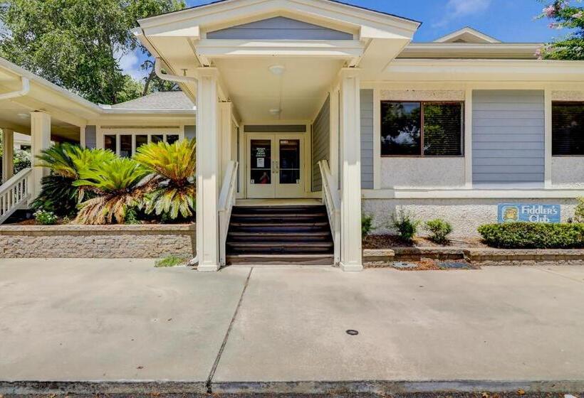 Апартаменты 2 Спальни, Fiddlers Cove 22j