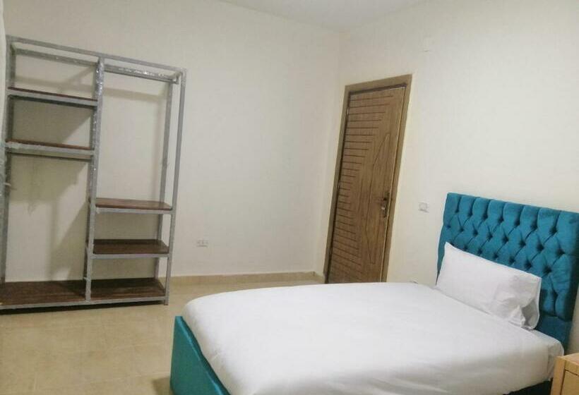 اتاق استاندارد با سرویس بهداشتی مشترک, Anubis Kingdom Pyramids View