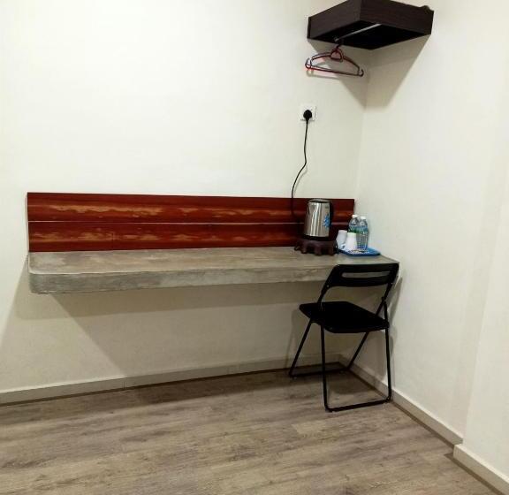 غرفة ديلوكس, Mass Hotel Mentakab