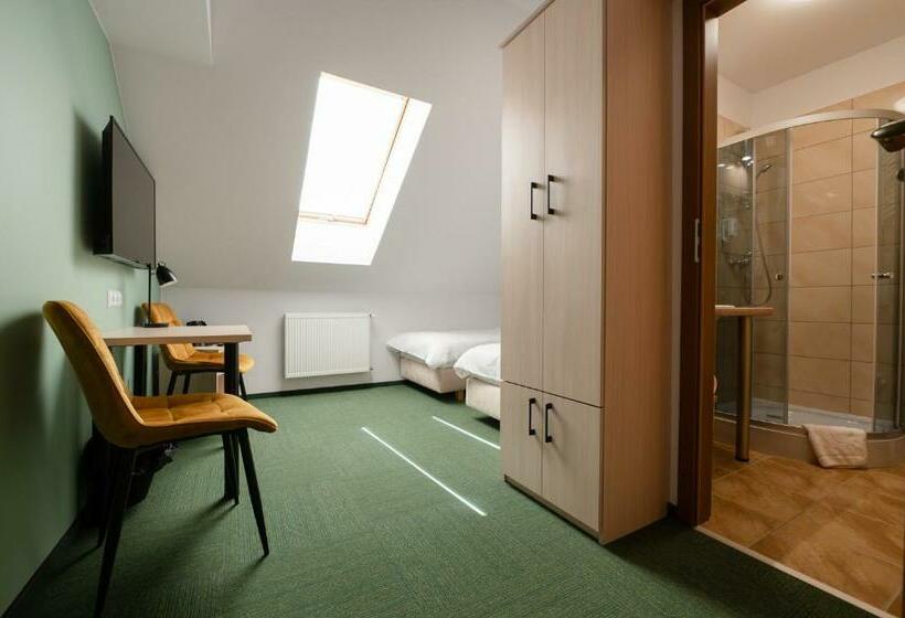 חדר סטנדרט, Szumi Las Events & Apartments