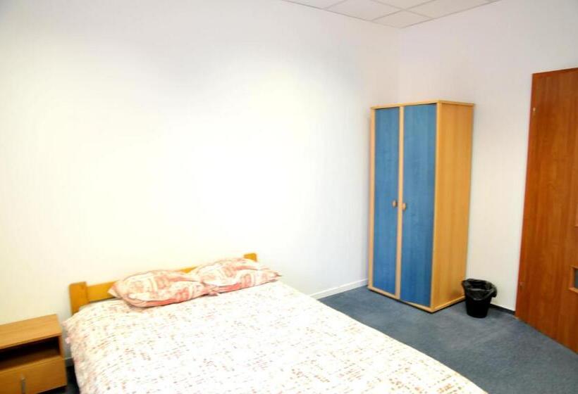 اتاق اکونومی, Erasmus Rooms Genius