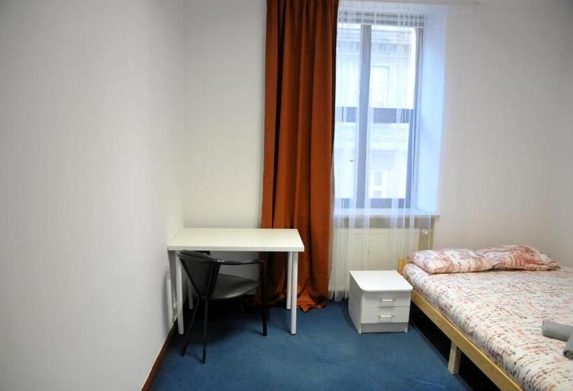 اتاق عادی, Erasmus Rooms Genius