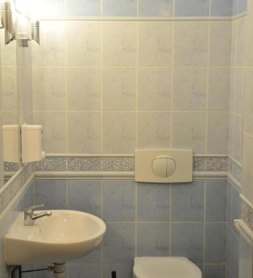 اتاق عادی, Erasmus Rooms Genius