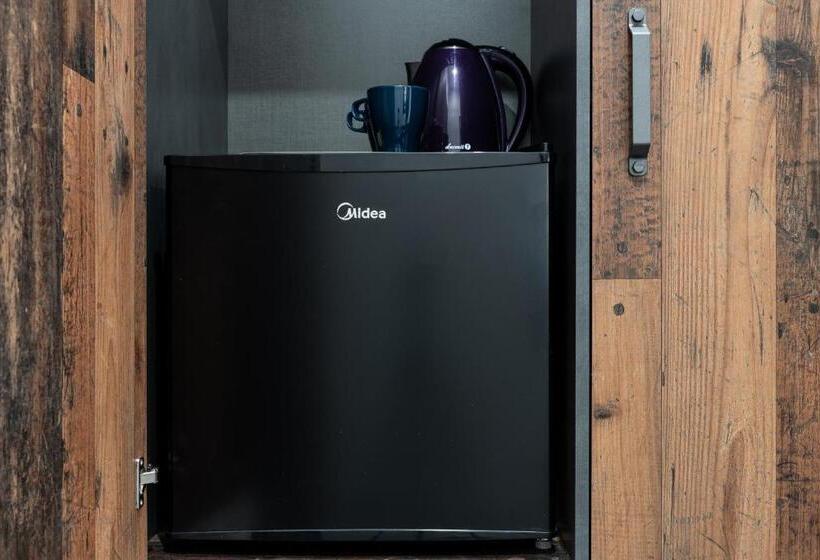 اتاق استاندارد سه تخته با سرویس بهداشتی مشترک, Dream Aparts  Piotrkowska 56