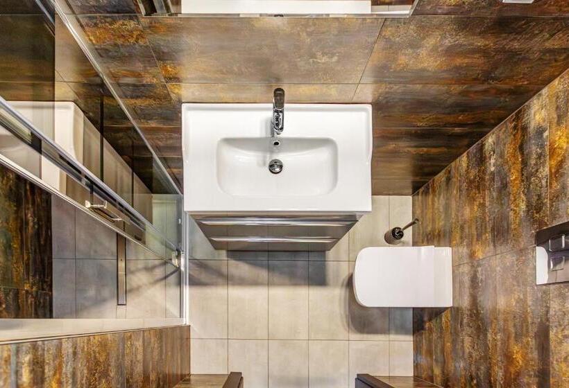 اتاق لوکس سه تخته, D.w.sunset