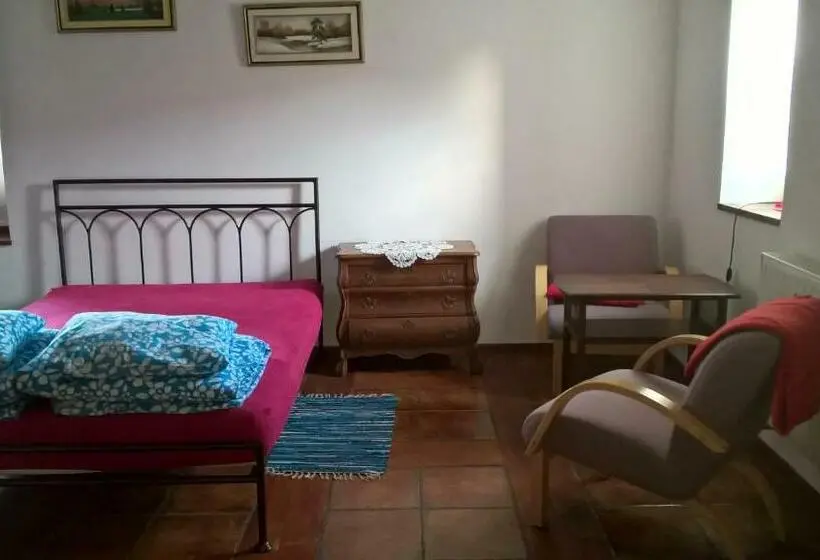 スタンダード４人部屋, Jabłkowo Na Skraju Puszczy Boreckiej śniadania W Cenie