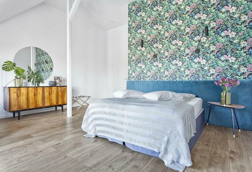 غرفة ديلوكس, Rusiborek Dom