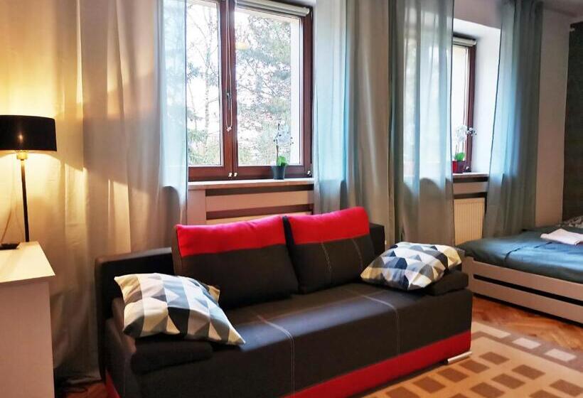 패밀리 룸, Ohotelik Pensjonat W Poniatowej