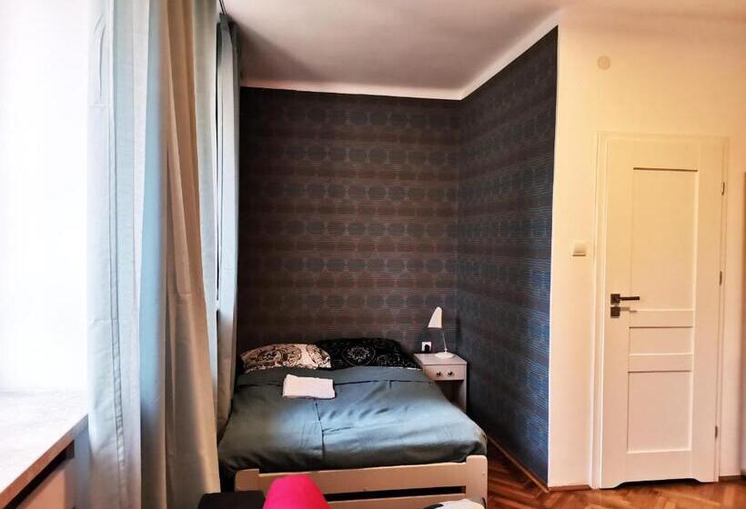 ファミリールーム, Ohotelik Pensjonat W Poniatowej