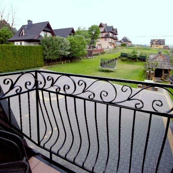 Четырехместный Номер Стандарт с Балконом, Pokoje Gościnne Staszelówka