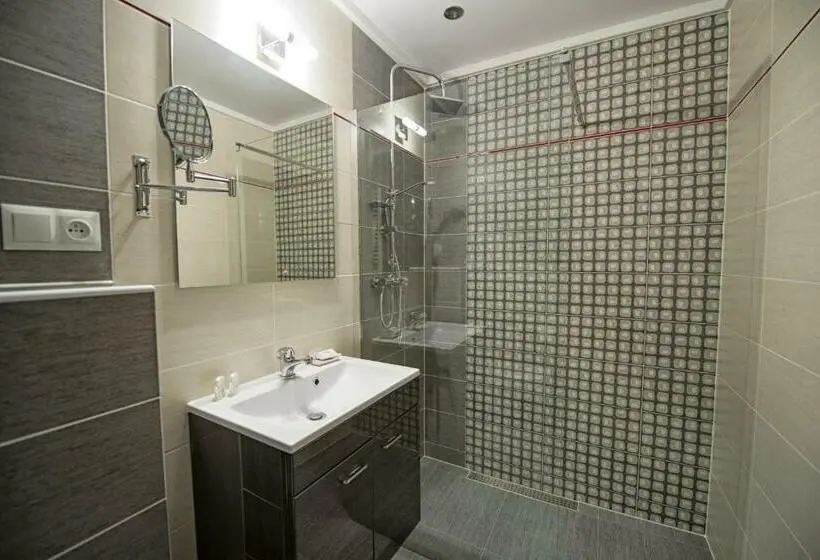 スーペリアールーム, żabi Dwór   Hotel   Restauracja   Spa