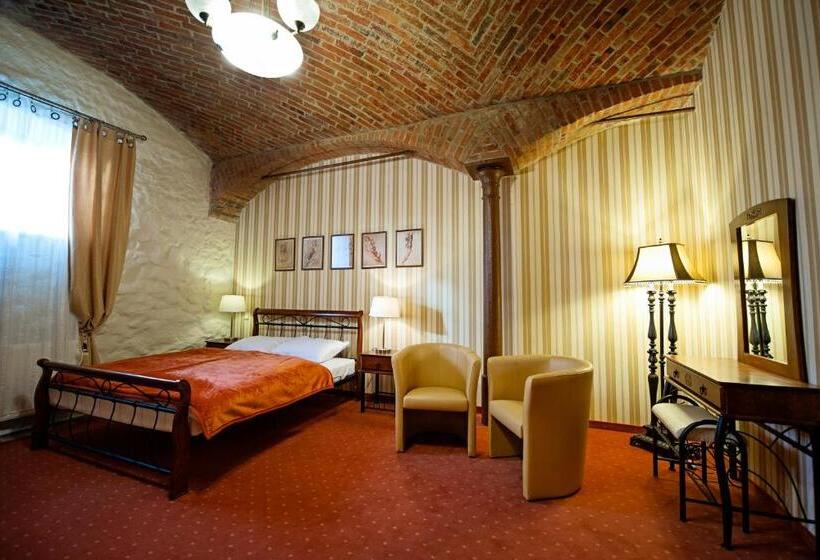 اتاق سوپریور, żabi Dwór   Hotel   Restauracja   Spa