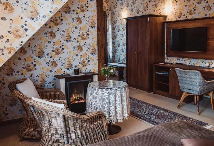 デラックスルーム, żabi Dwór   Hotel   Restauracja   Spa