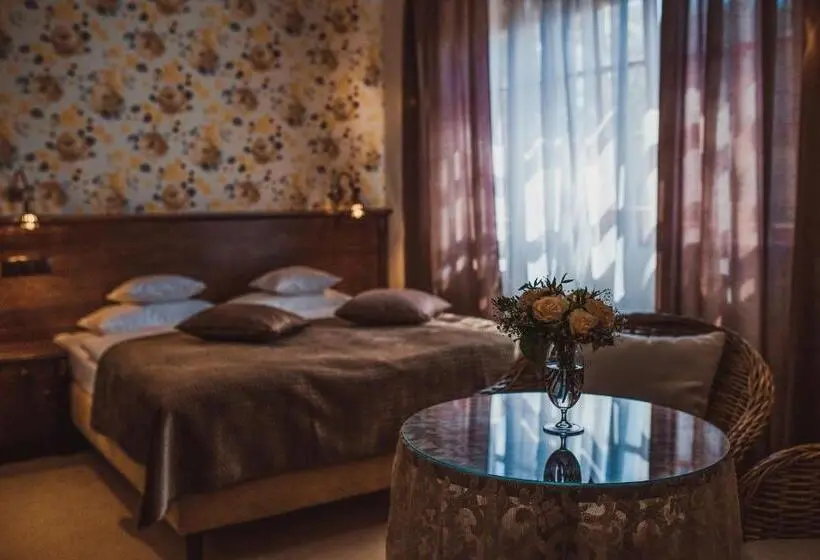 デラックスルーム, żabi Dwór   Hotel   Restauracja   Spa