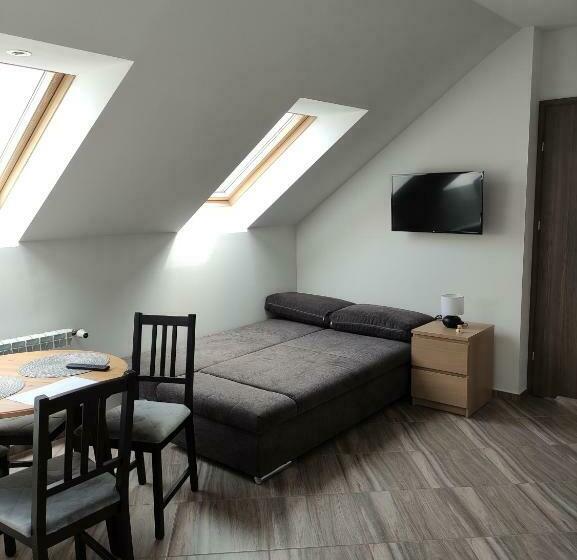 スタンダード４人部屋, Nad Jeziorem Kochle