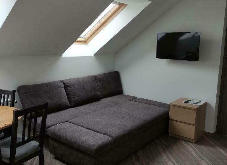 スタンダード４人部屋, Nad Jeziorem Kochle