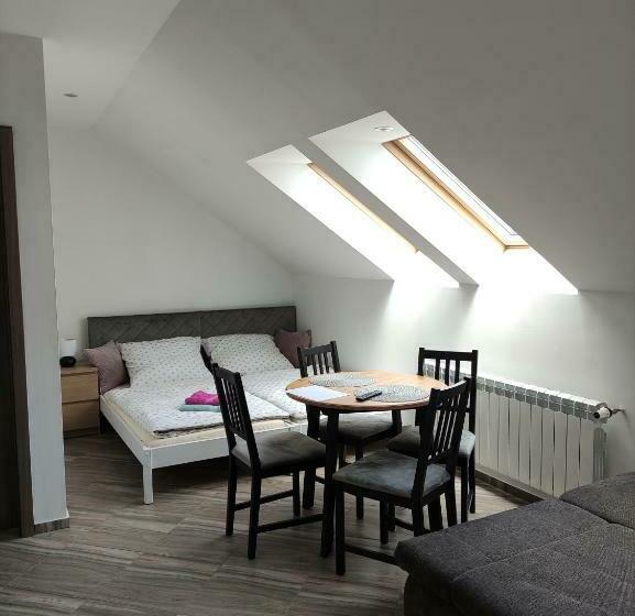 スタンダード４人部屋, Nad Jeziorem Kochle