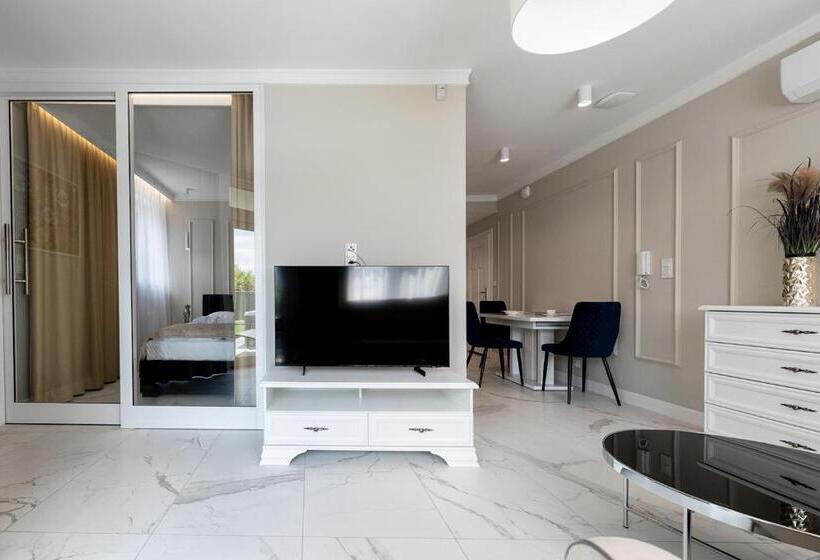 Apartamento 1 Dormitório Vista Jardim, Apartamenty Prestige Mielno Uniescie