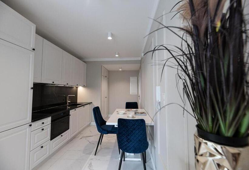 آپارتمان 1 خوابه با چشم‌انداز باغ, Apartamenty Prestige Mielno Uniescie