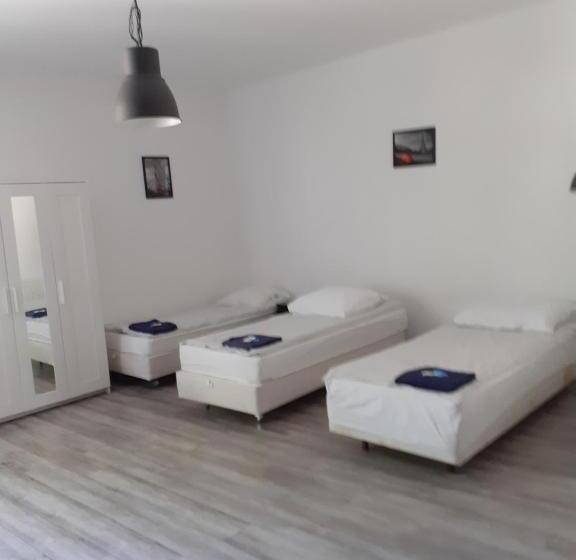 חדר סטנדרט לשלושה, Apartamenty Retro