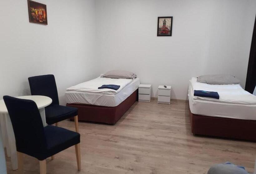 חדר סטנדרט לארבעה, Apartamenty Retro