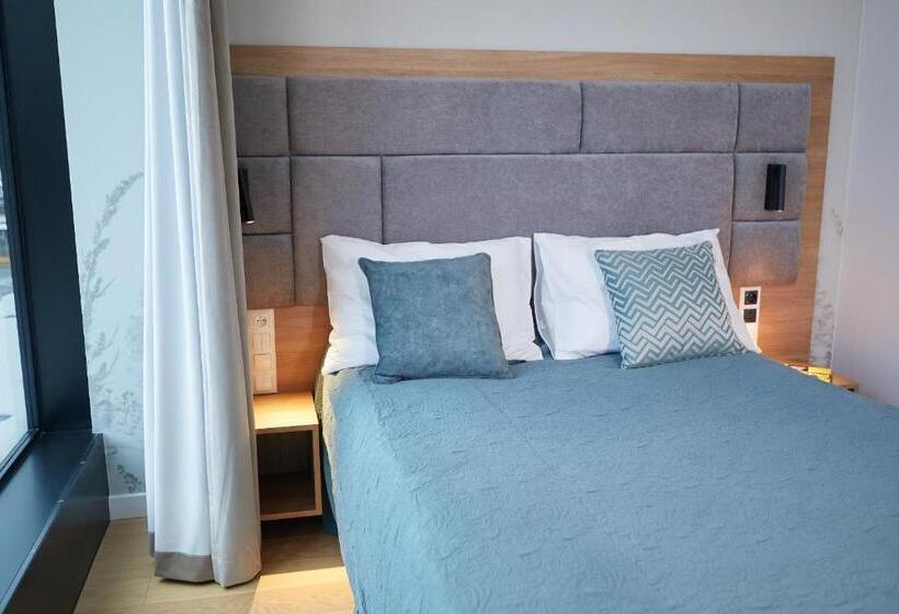 آپارتمان 1 خوابه, Aparthotel Park   By The Sea