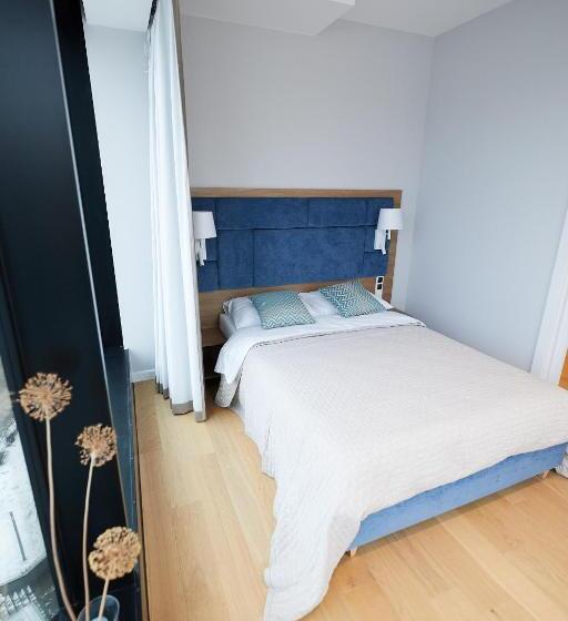 آپارتمان 2 خوابه, Aparthotel Park   By The Sea