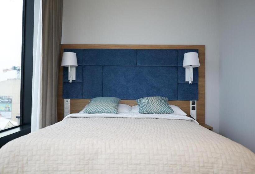 آپارتمان 2 خوابه, Aparthotel Park   By The Sea