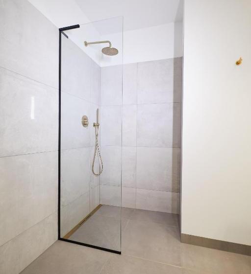 آپارتمان 2 خوابه, Aparthotel Park   By The Sea