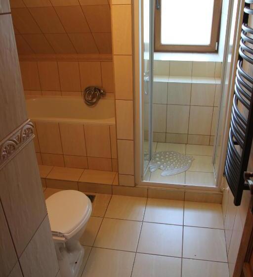 Семейное Студио, Dworek Galosa