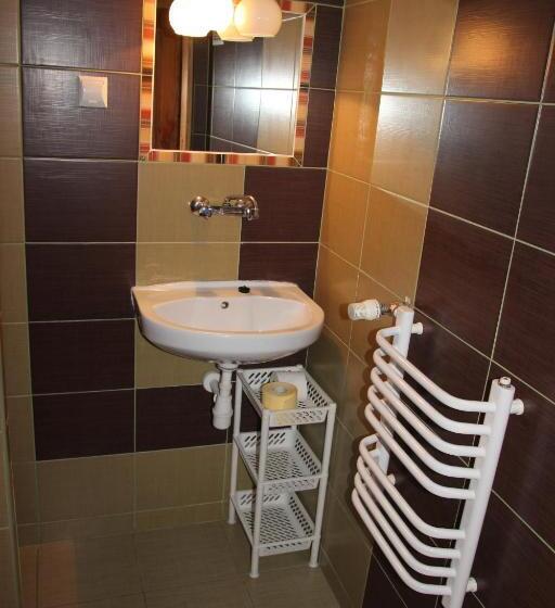 Номер Стандарт Трехместный, Dworek Galosa