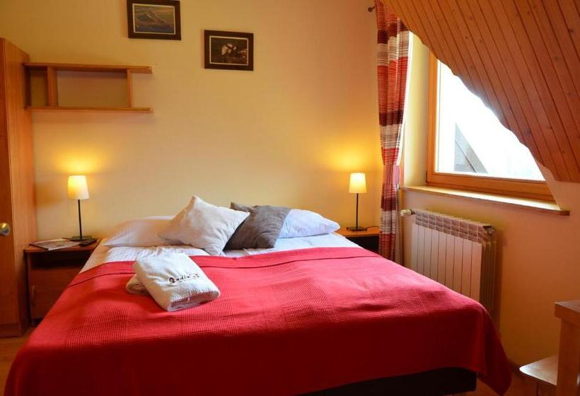 غرفة قياسية, Jedla Miejsce Gościnne